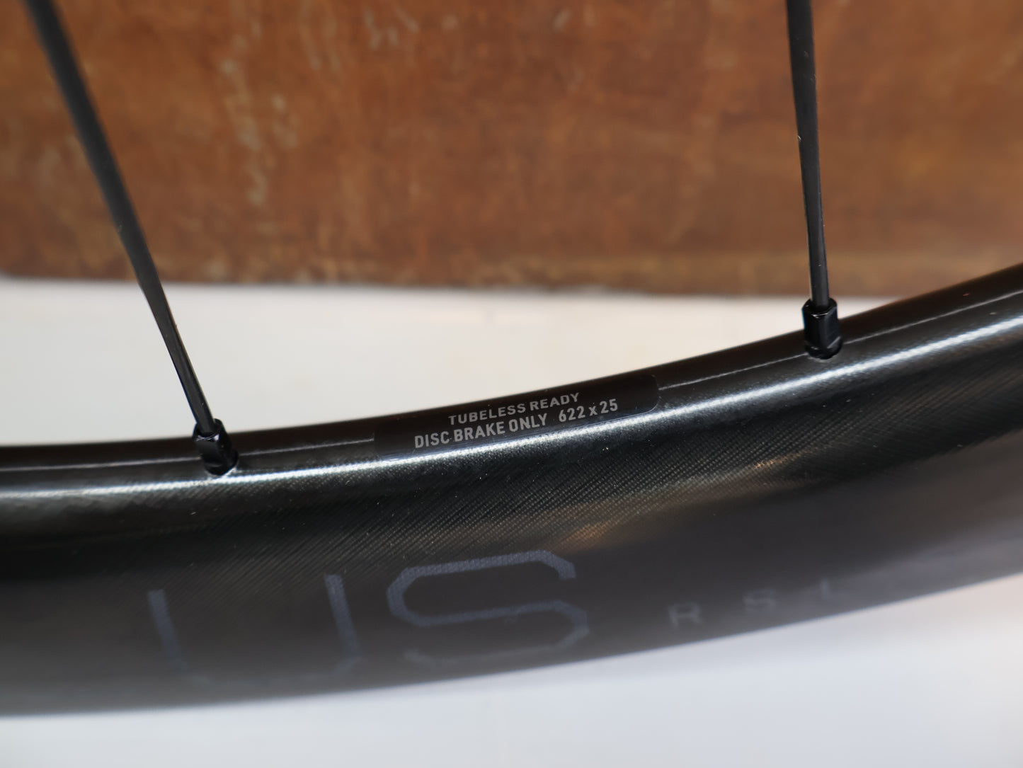 BONTRAGER AEOLUS RSL 37V CARBON LAUFRADSATZ / 25 MM INNENWEITE / DT 240 / XDR