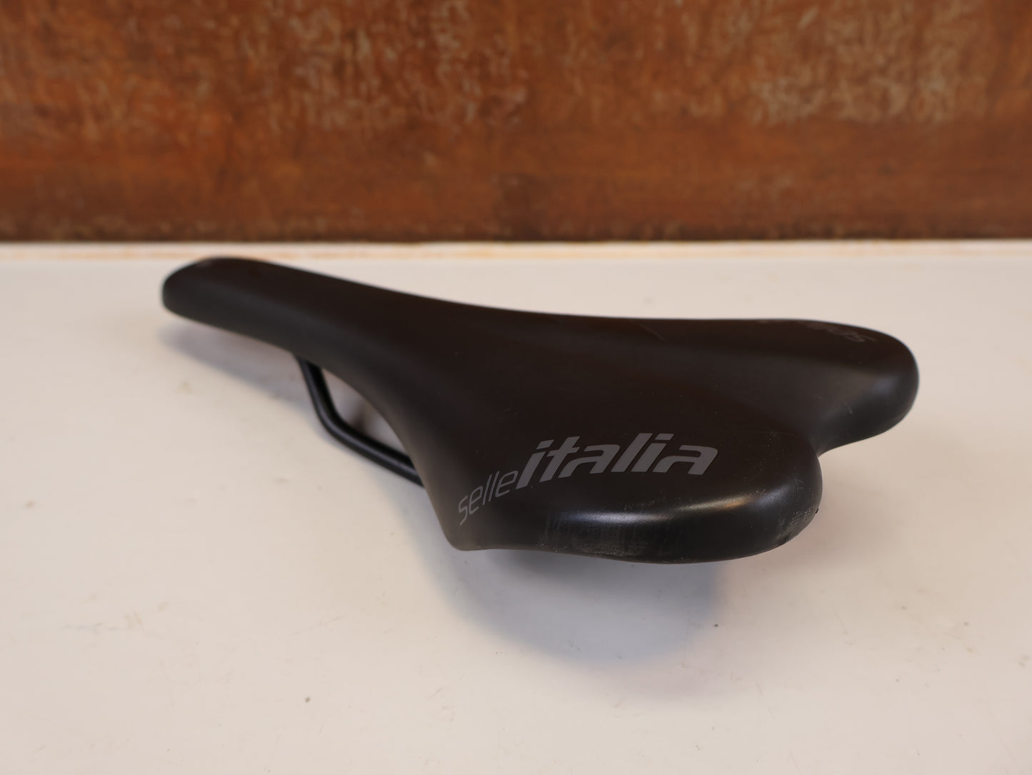 SELLE ITALIA X1 SATTEL / 135 MM / RENNRAD MTB / FEC ALLOY