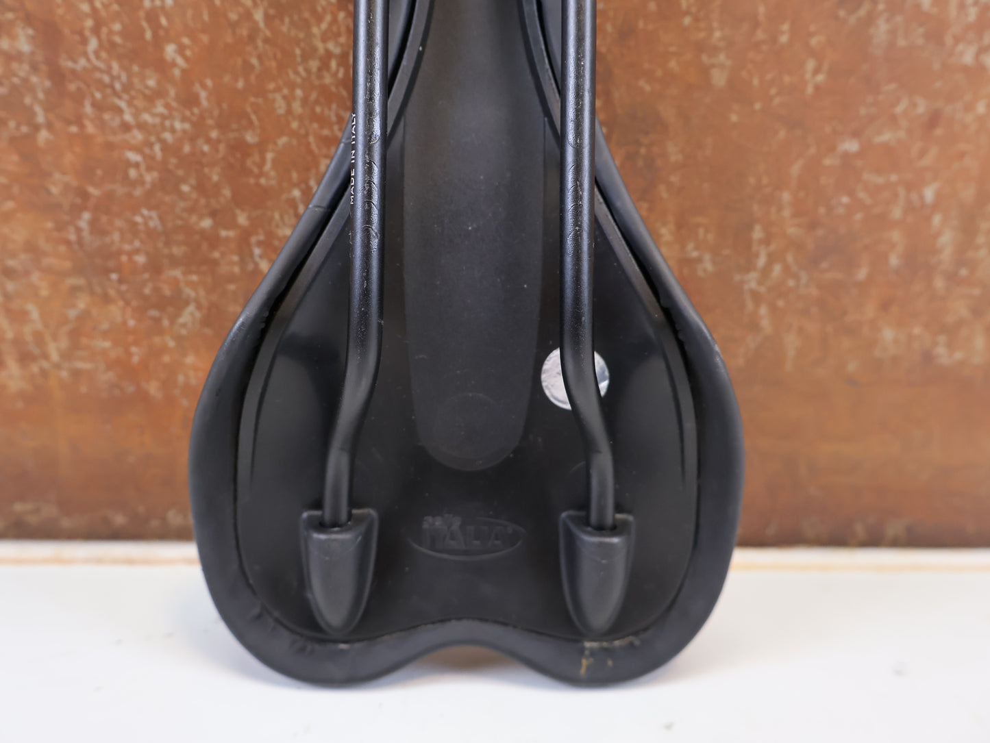SELLE ITALIA X1 SATTEL / 135 MM / RENNRAD MTB / FEC ALLOY