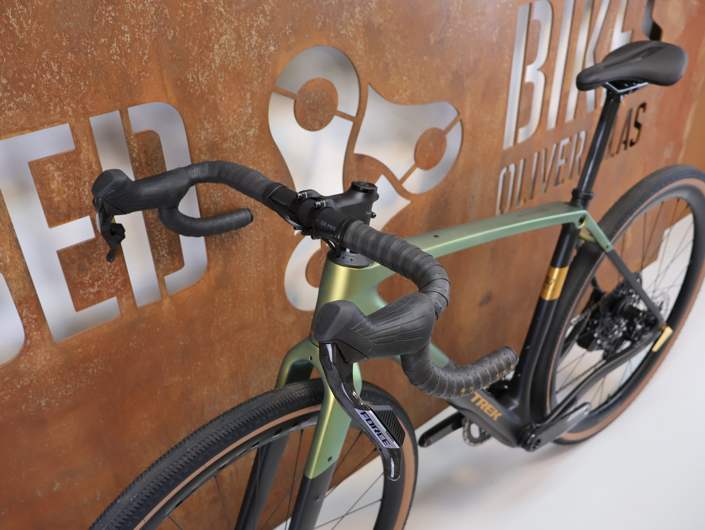 TREK CHECKPOINT SL 7 AXS GEN 3 / GRÖSSE M / OCLV CARBON / SRAM FORCE E1