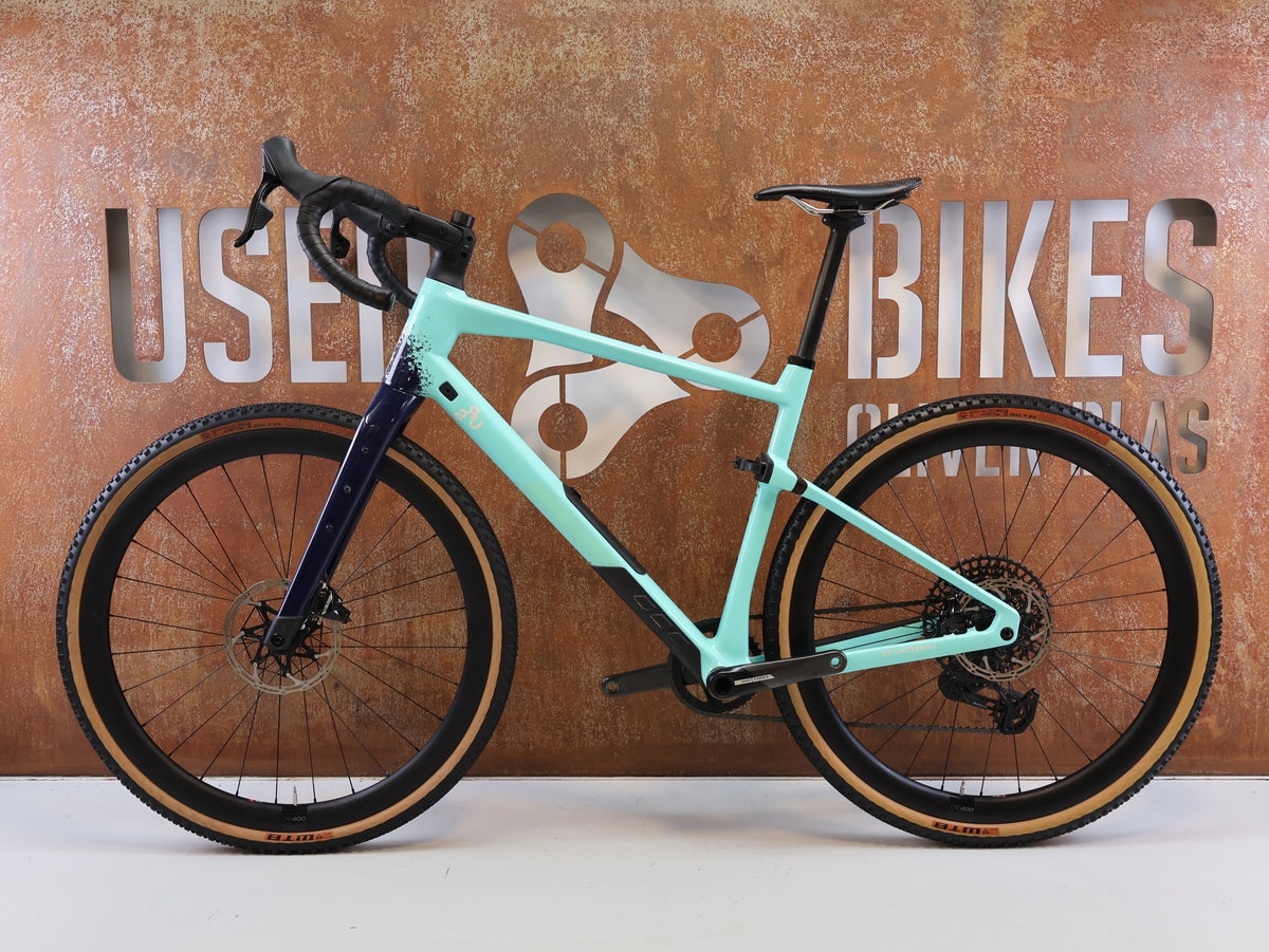 BMC URS 01 THREE GRAVEL BIKE / L / 2024 / SRAM X0 EAGLE TRANSMISSION