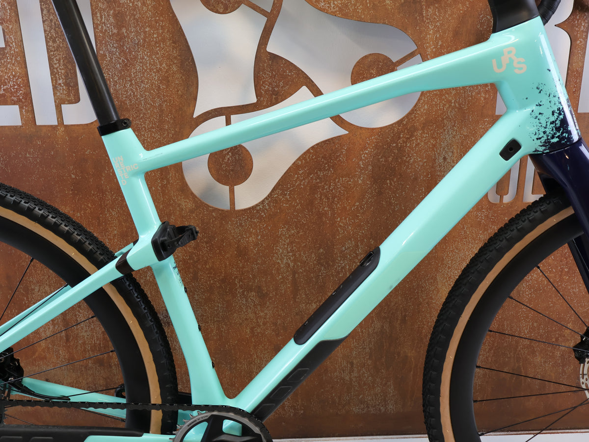 BMC URS 01 THREE GRAVEL BIKE / L / 2024 / SRAM X0 EAGLE TRANSMISSION