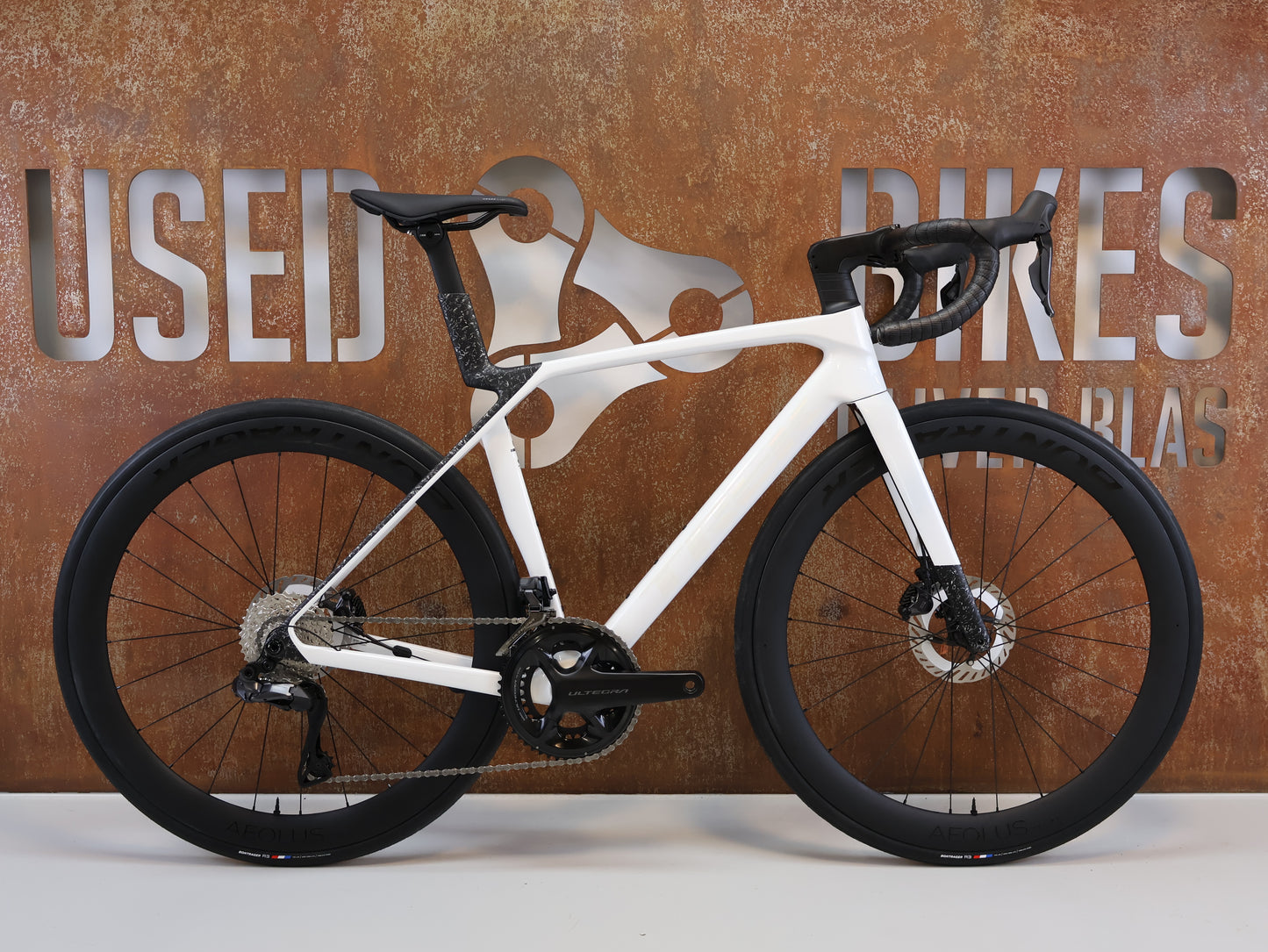 TREK MADONE SL 7 GEN 8 / GRÖSSE M / OCLV CARBON / ULTEGRA DI2