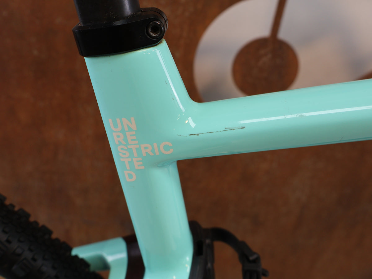 BMC URS 01 THREE GRAVEL BIKE / L / 2024 / SRAM X0 EAGLE TRANSMISSION