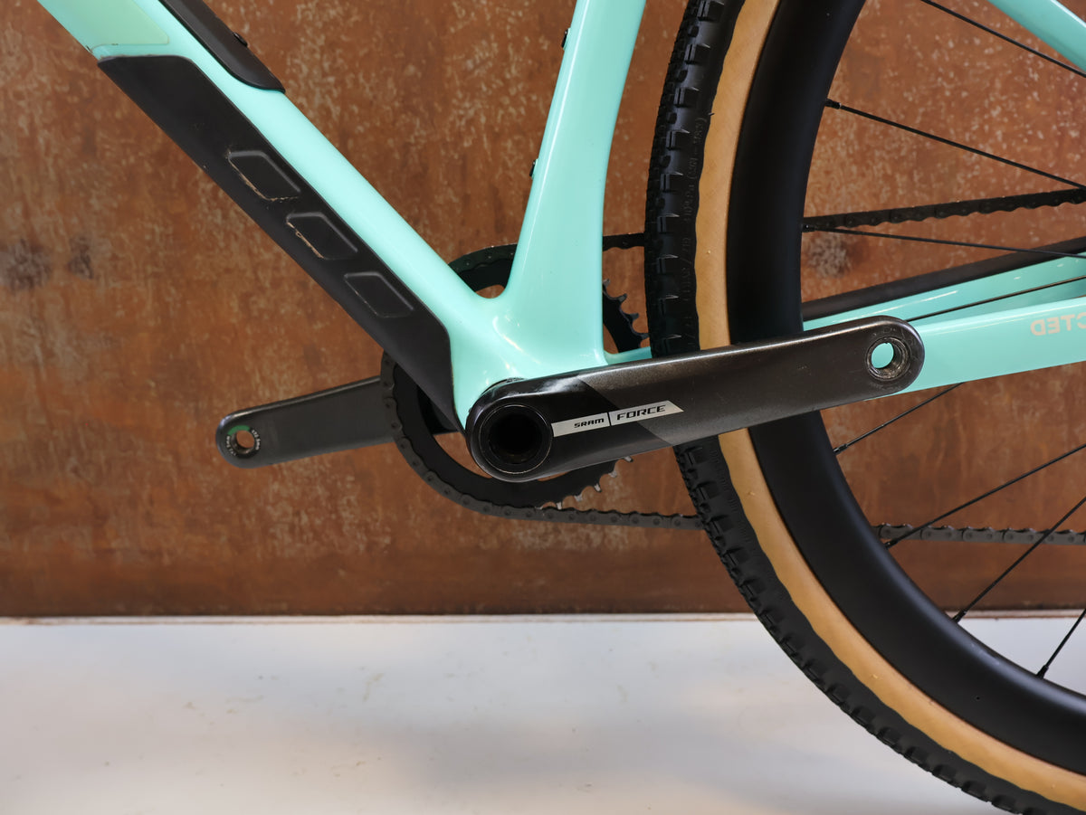 BMC URS 01 THREE GRAVEL BIKE / L / 2024 / SRAM X0 EAGLE TRANSMISSION