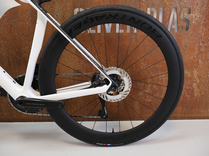 TREK MADONE SL 7 GEN 8 / GRÖSSE M / OCLV CARBON / ULTEGRA DI2