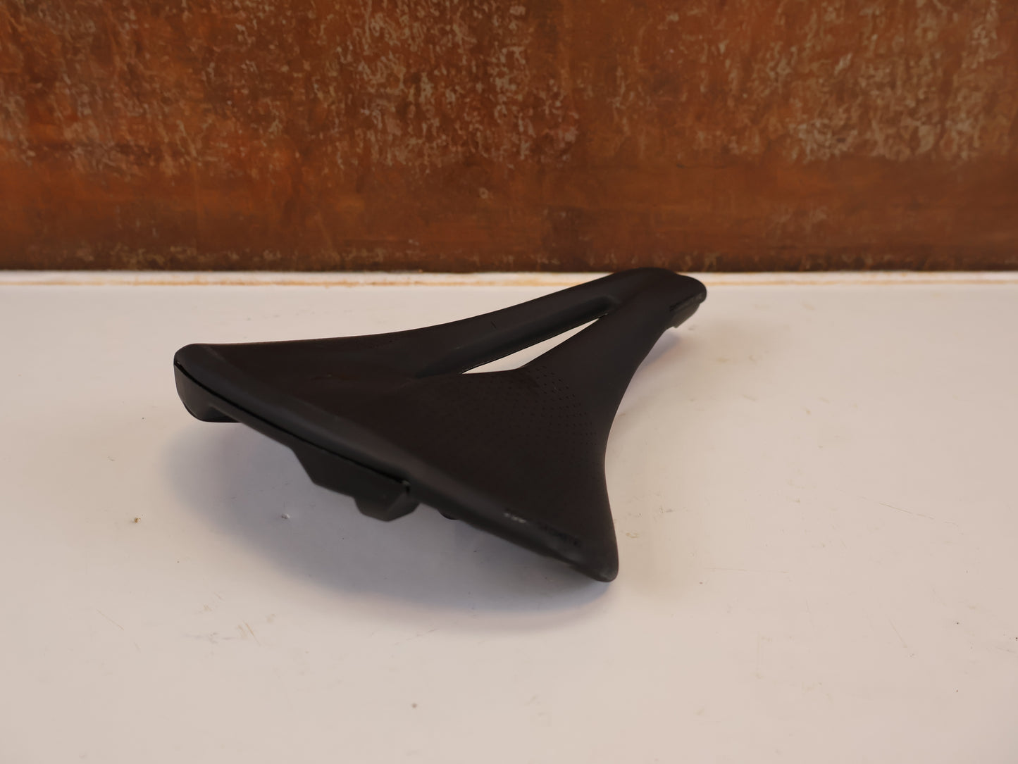 SPECIALIZED POWER ARC EXPERT SATTEL / 168 MM / HOLLOW TI