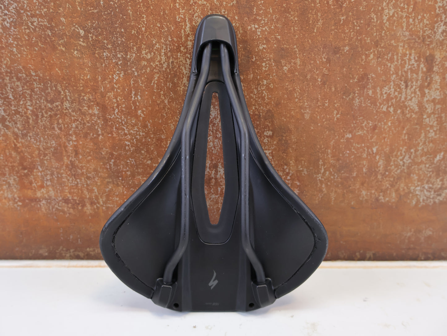 SPECIALIZED POWER ARC EXPERT SATTEL / 168 MM / HOLLOW TI