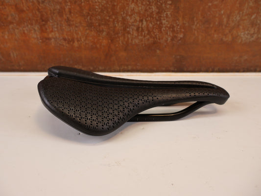 TREK BONTRAGER AEOLUS PRO AIRLOOM CARBON SATTEL 155 MM 3D
