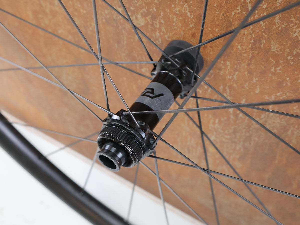 BONTRAGER KOVEE RSL 30 TEAM EDITION FRONT WHEEL 29 BOOST CARBON