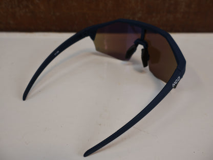KOO RED BULL - BORA HANSGROHE ALIBI SUNGLASSES / MATTE BLUE