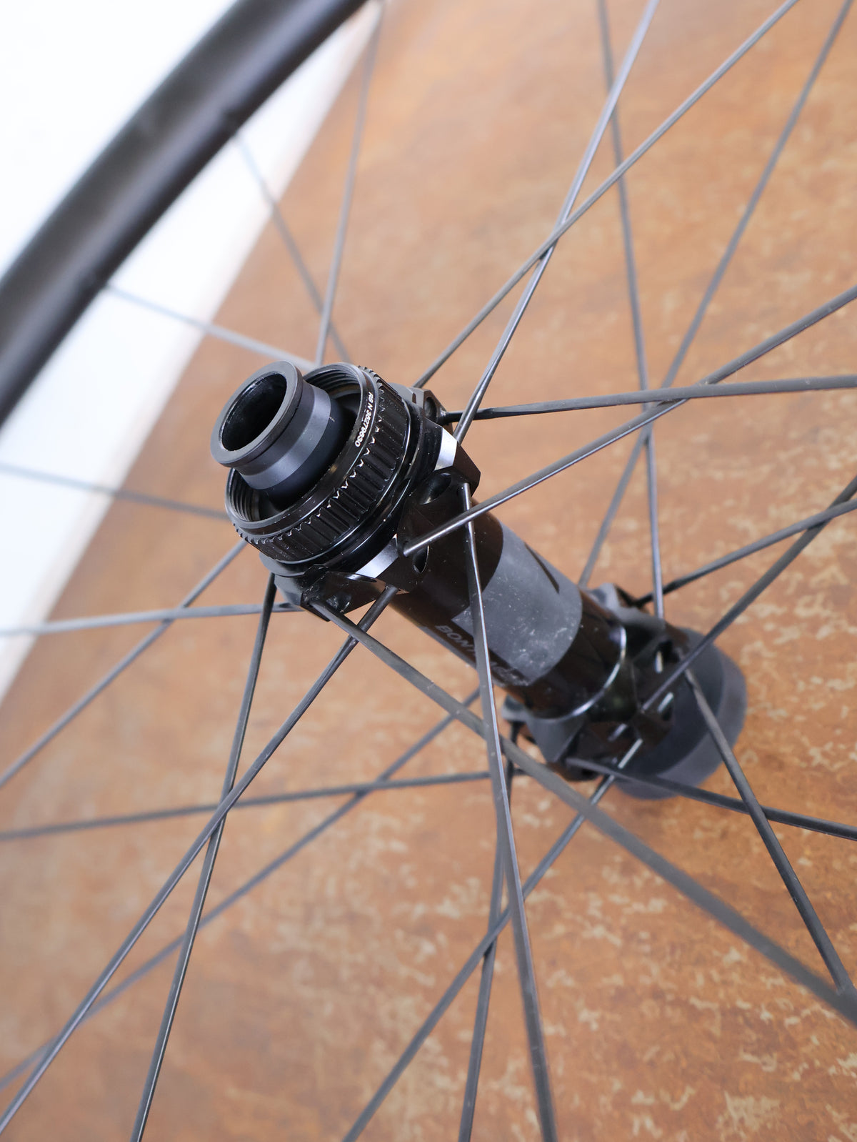 BONTRAGER KOVEE RSL 30 TEAM EDITION FRONT WHEEL 29 BOOST CARBON