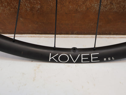 BONTRAGER KOVEE RSL 30 TEAM EDITION FRONT WHEEL 29 BOOST CARBON