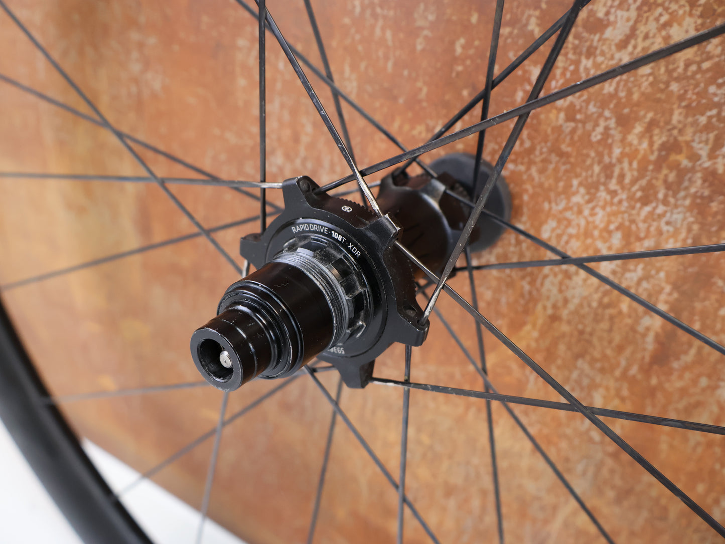 BONTRAGER AEOLUS PRO 3V CARBON LAUFRADSATZ / 25 MM INNENWEITE / RAPID DRIVE 108 / XDR