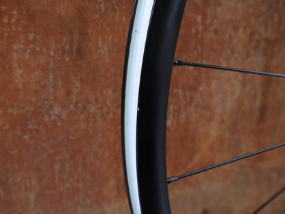 Bontrager Paradigm 23 TLR Laufradsatz 28 Zoll Disc HG