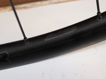 Bontrager Paradigm 23 TLR Laufradsatz 28 Zoll Disc HG