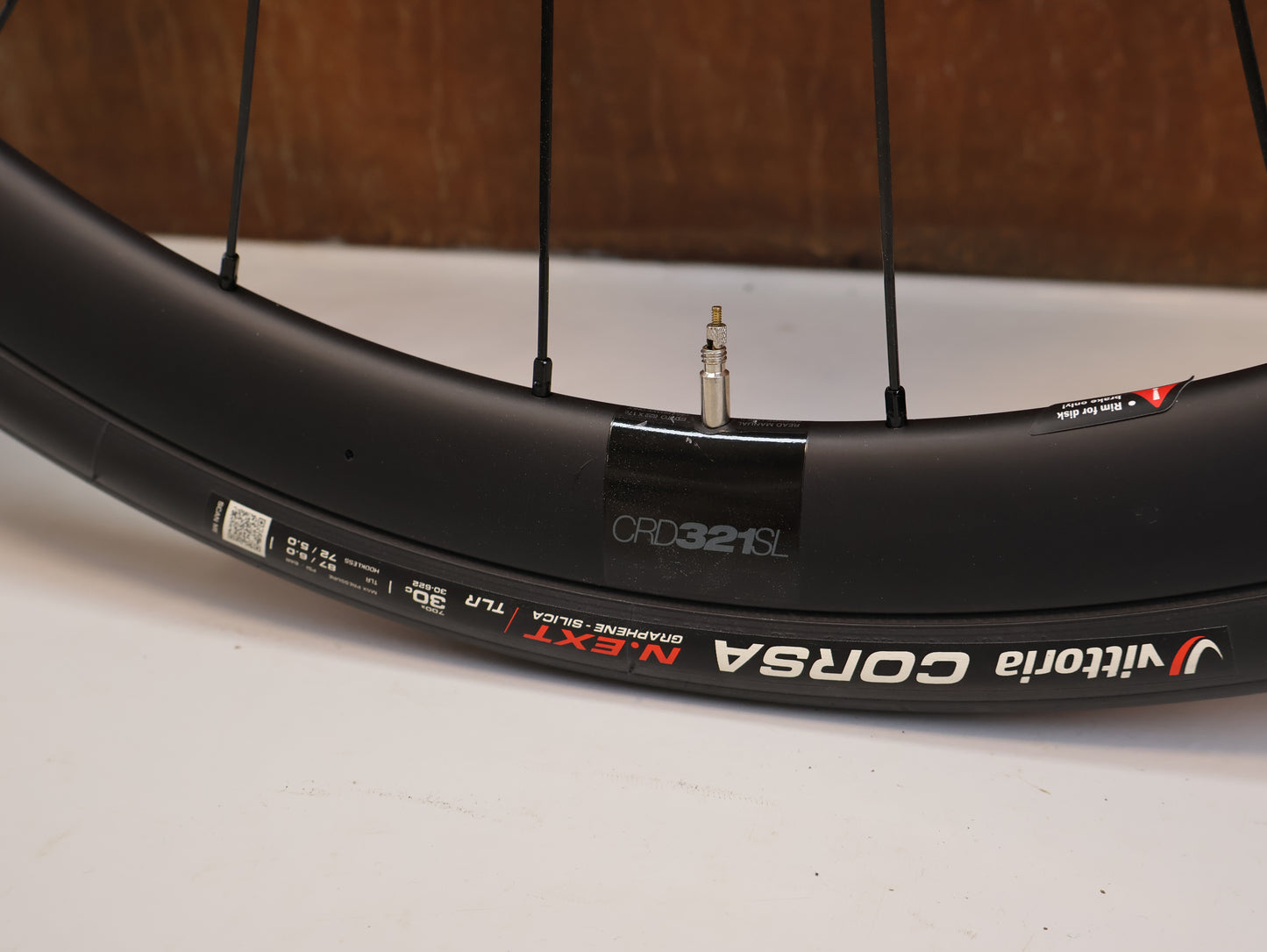 BMC ROADMACHINE 01 THREE / GRÖSSE 54 CM / SRAM FORCE AXS / CRD-321 SL CARBON