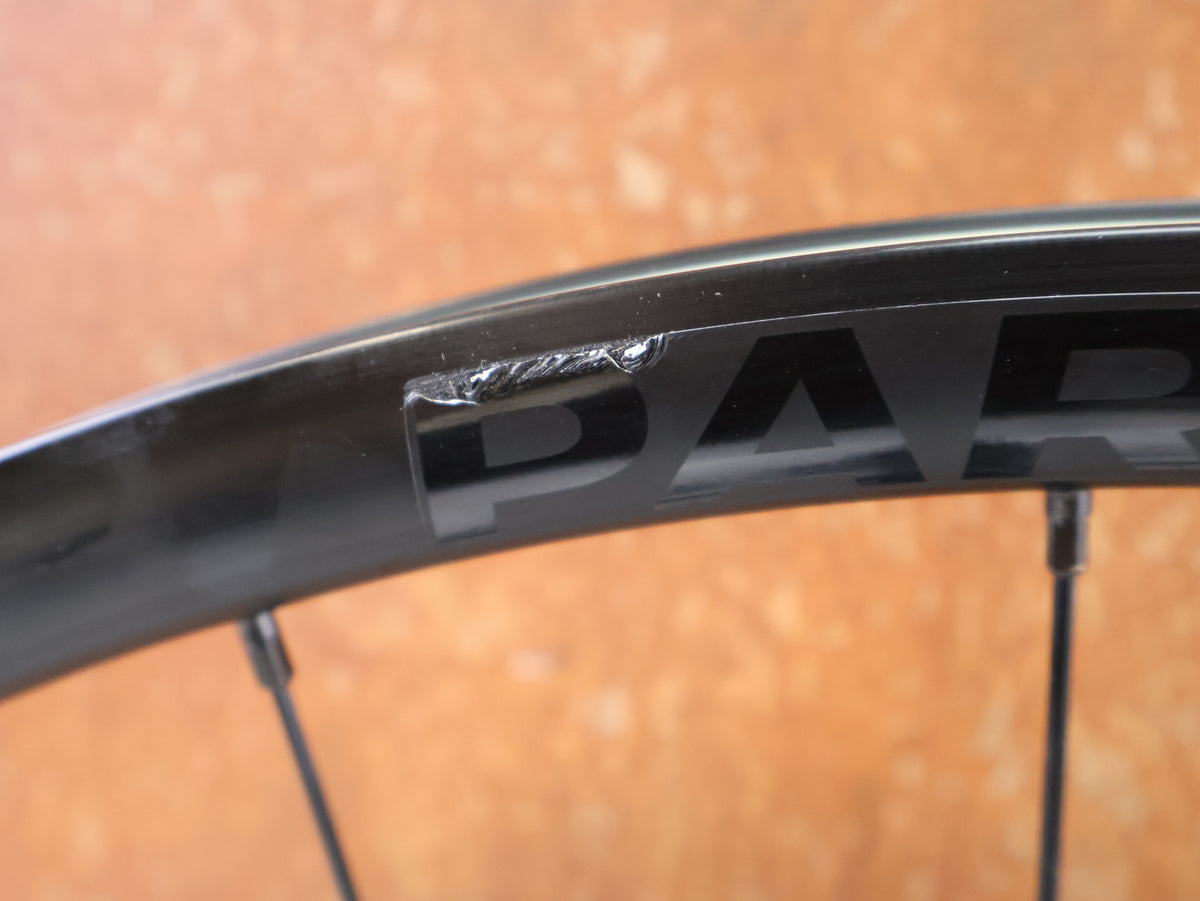 Bontrager Paradigm 23 TLR Laufradsatz 28 Zoll Disc HG