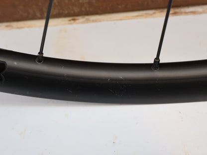 Bontrager Paradigm 23 TLR Laufradsatz 28 Zoll Disc HG