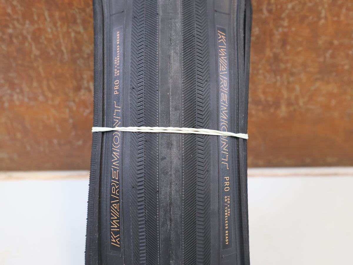 Bontrager Kwaremont Pro TLR Allroad Reifen 700x35C Faltreifen