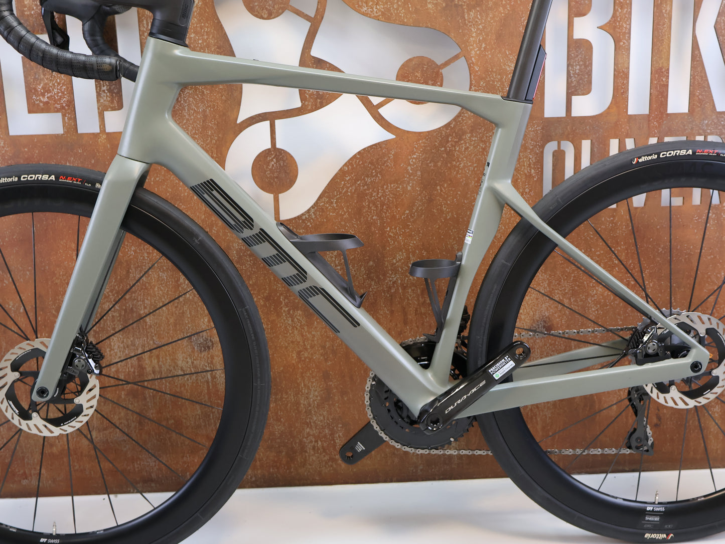 BMC ROADMACHINE 01 TWO / GRÖSSE 56 CM / SHIMANO DURA-ACE DI2 / 7,6 KG