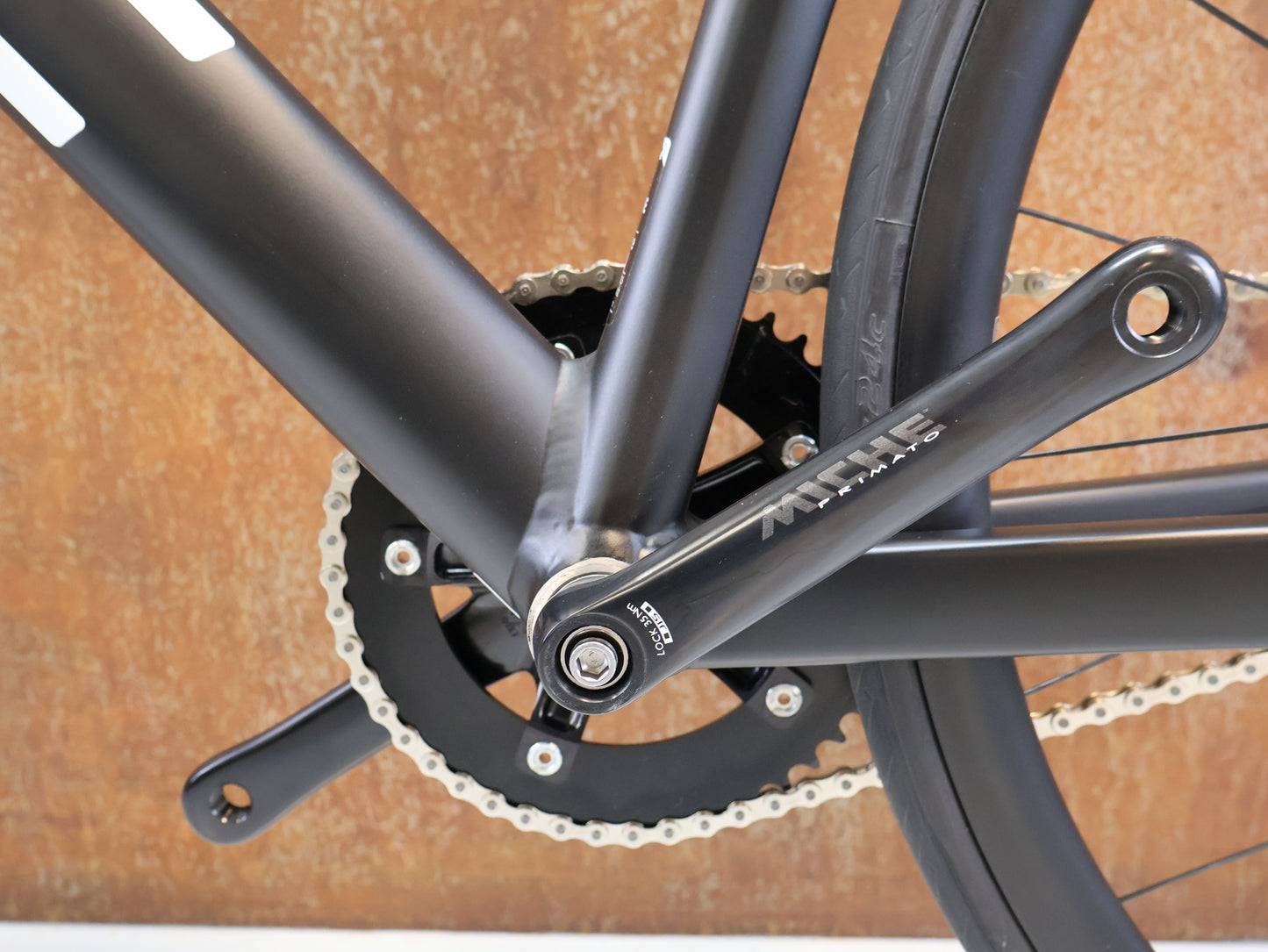 BMC TRACKMACHINE AL ONE / BAHNRAD / GRÖSSE M / DT SWISS T 1800 / BLACK