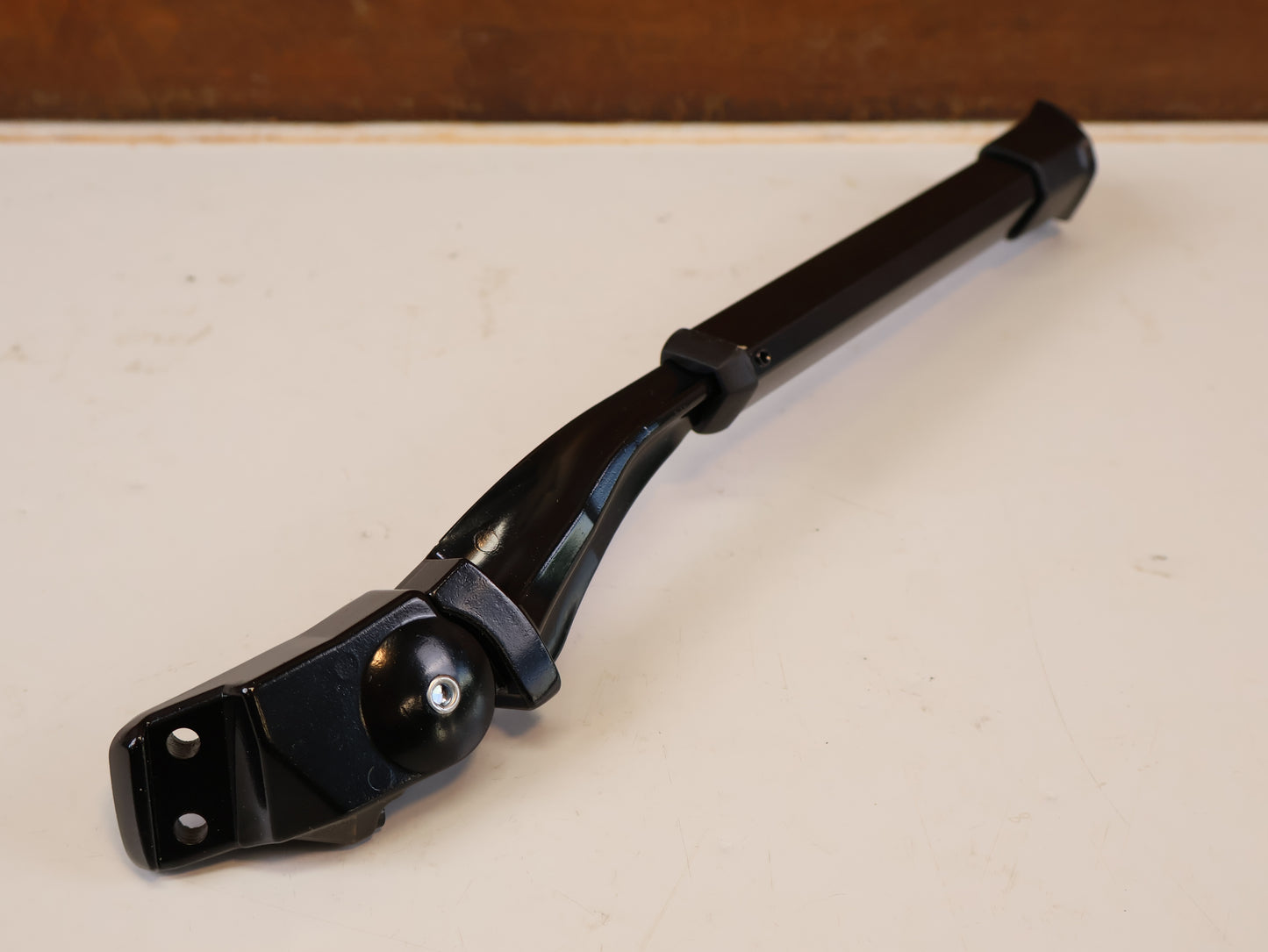 BONTRAGER VERSTELLBARER HINTERBAUSEITENSTÄNDER 24–29 ZOLL / DM 18 MM