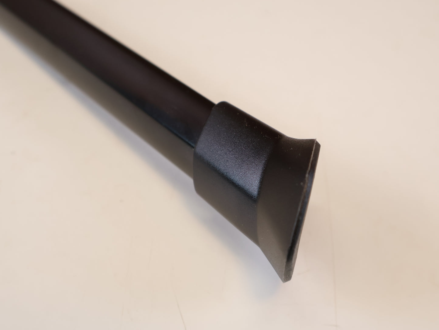BONTRAGER VERSTELLBARER HINTERBAUSEITENSTÄNDER 24–29 ZOLL / DM 18 MM