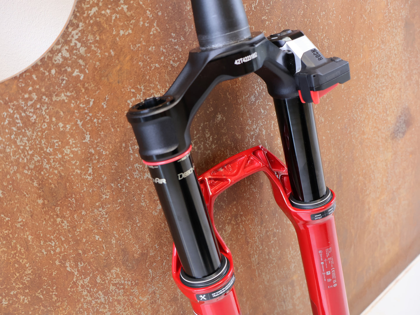 ROCKSHOX SID ULTIMATE FLIGHT ATTENDANT FEDERGABEL 100 MM / ELECTRIC RED