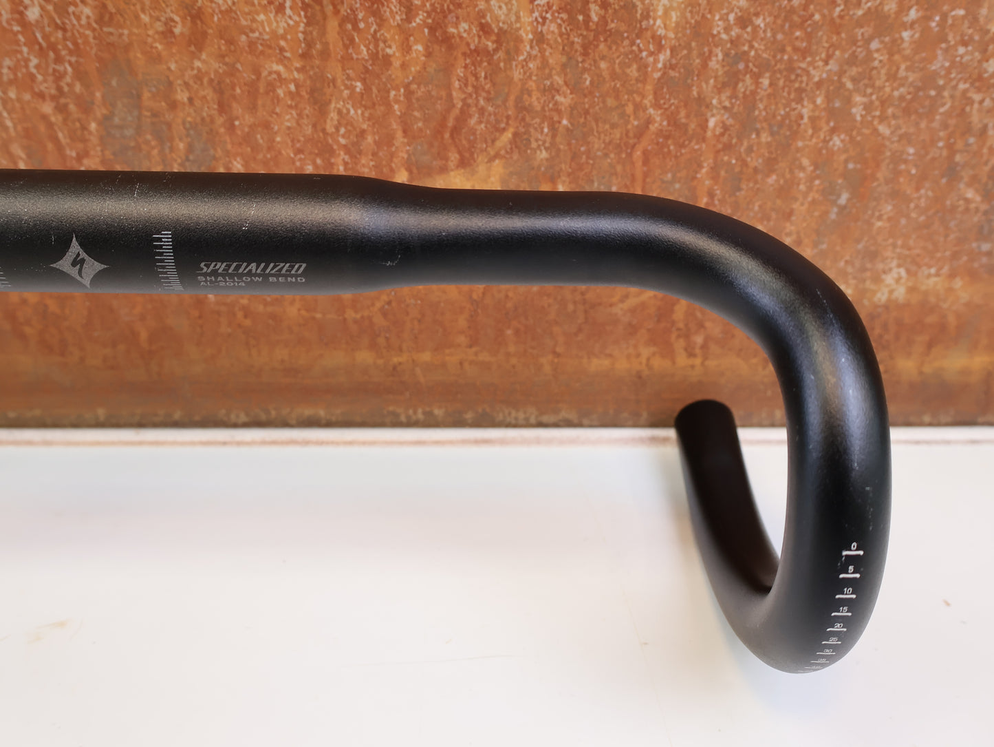 SPECIALIZED EXPERT ALLOY SHALLOW BEND RENNRADLENKER / 380MM / 31.8MM
