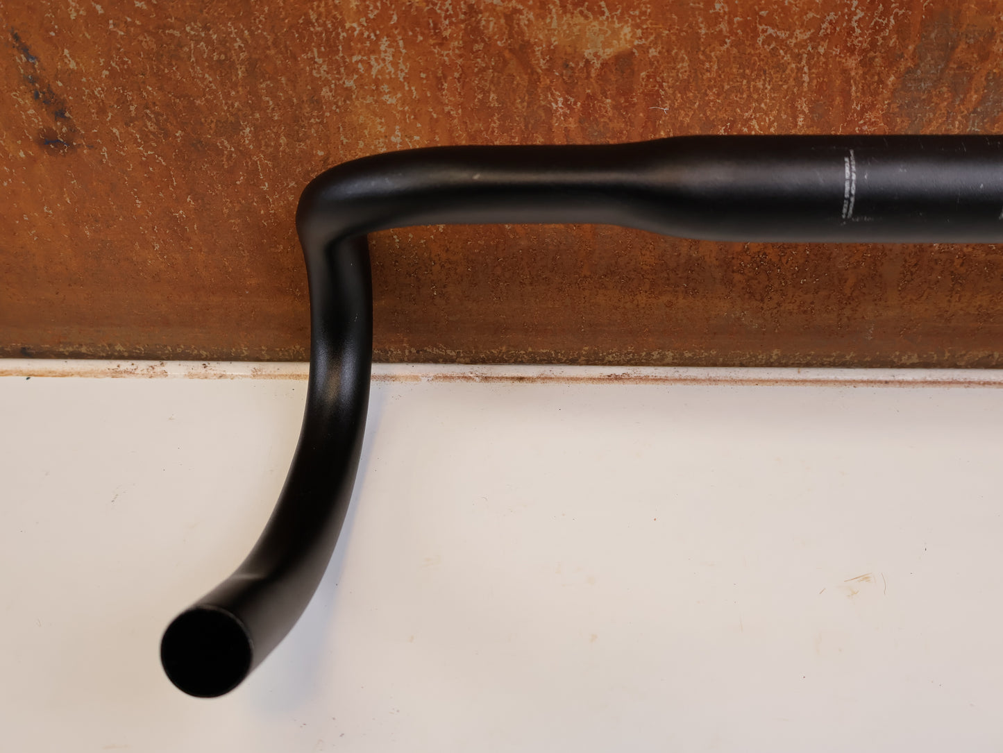 SPECIALIZED EXPERT ALLOY SHALLOW BEND RENNRADLENKER / 380MM / 31.8MM