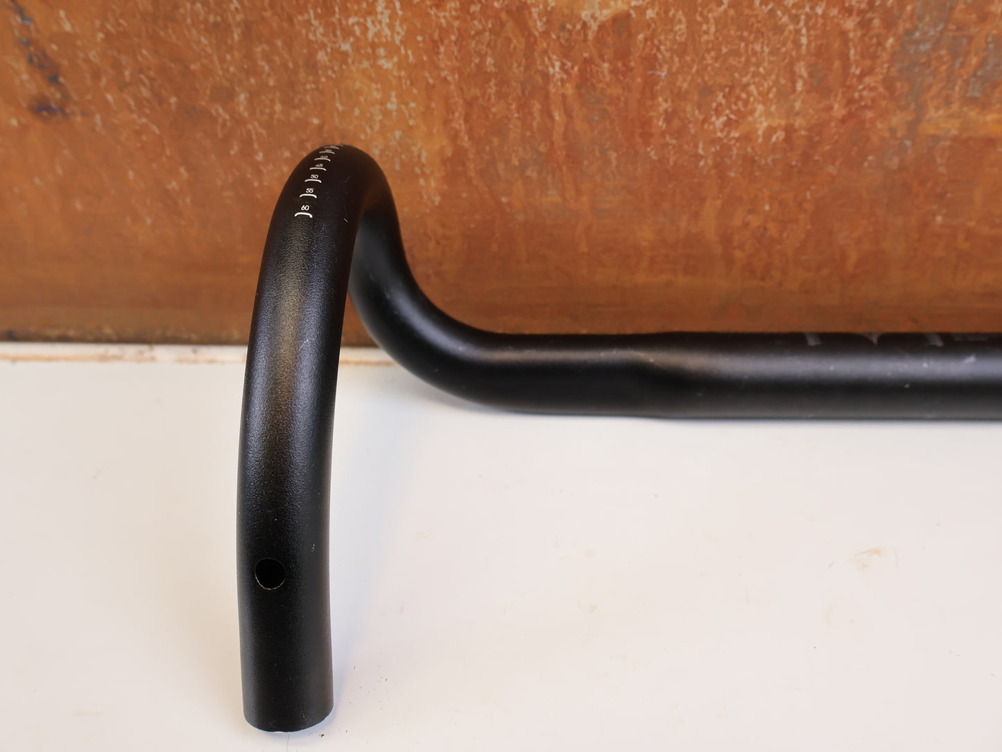 SPECIALIZED EXPERT ALLOY SHALLOW BEND RENNRADLENKER / 380MM / 31.8MM