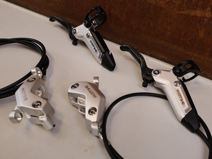 SRAM MOTIVE ULTIMATE STEALTH V2 SCHEIBENBREMSE SET/ 4-KOLBEN