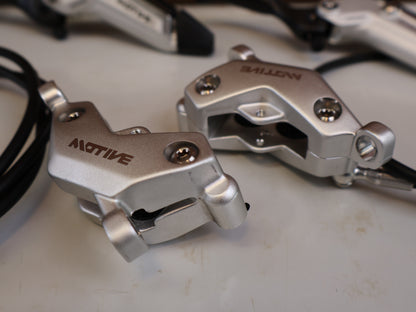 SRAM MOTIVE ULTIMATE STEALTH V2 SCHEIBENBREMSE SET/ 4-KOLBEN