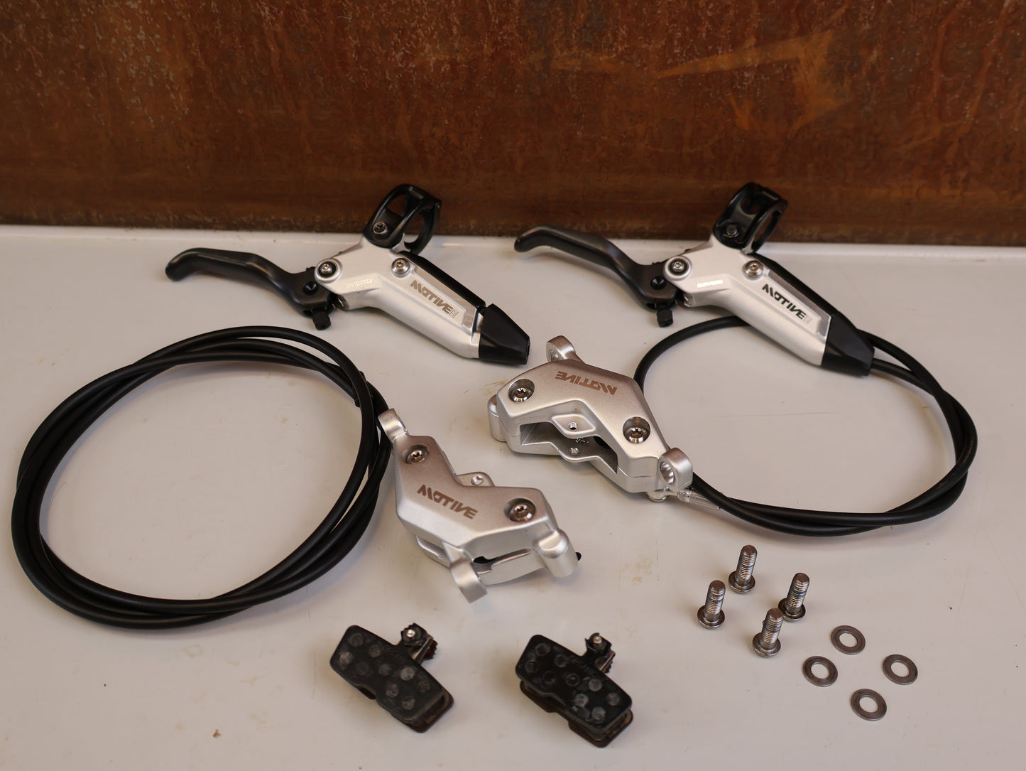 SRAM MOTIVE ULTIMATE STEALTH V2 SCHEIBENBREMSE SET/ 4-KOLBEN