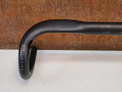 BONTRAGER ELITE AERO VR-CF LENKER / 420 MM / ALUMINIUM / AERO