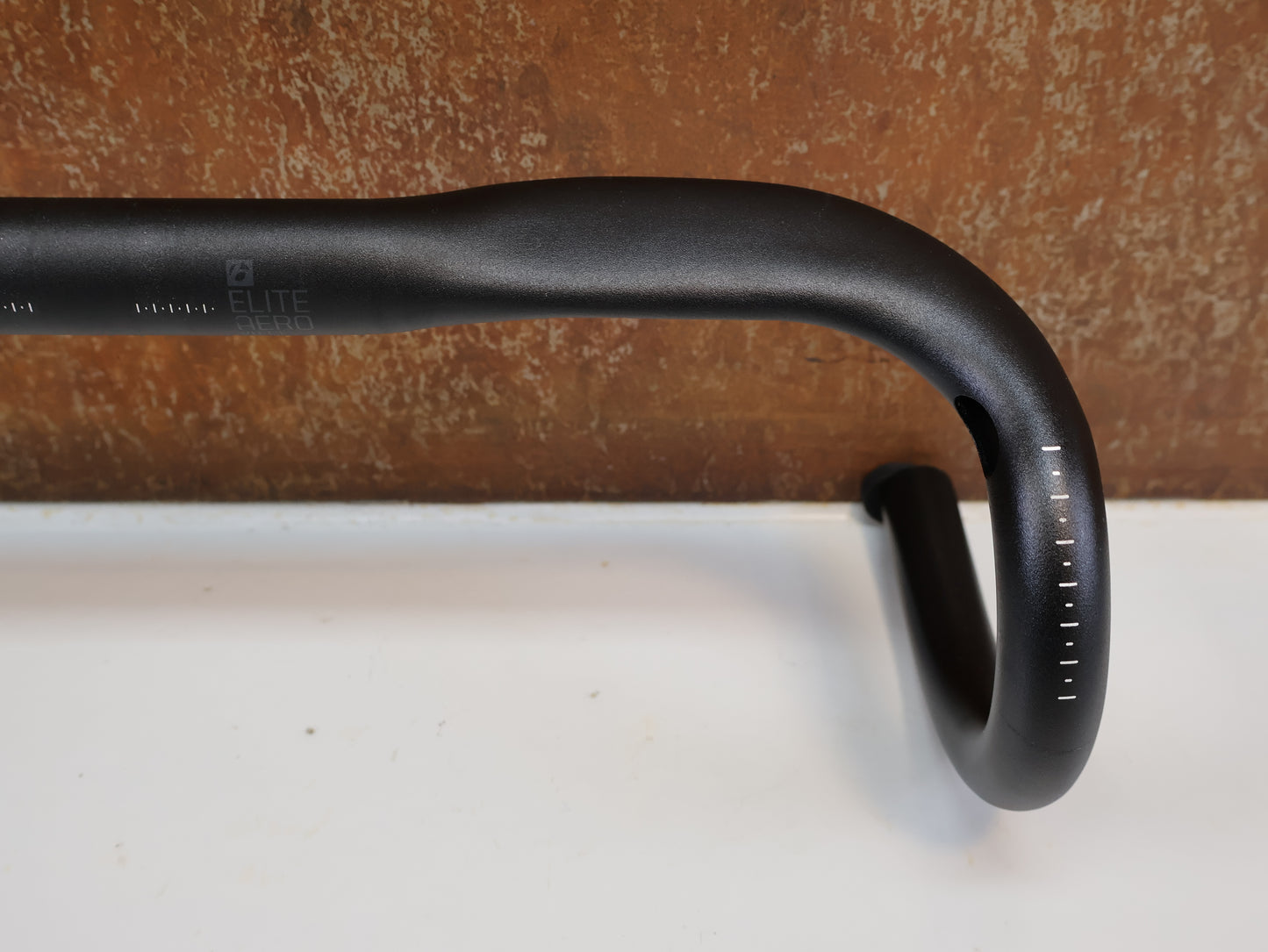 BONTRAGER ELITE AERO VR-CF LENKER / 420 MM / ALUMINIUM / AERO