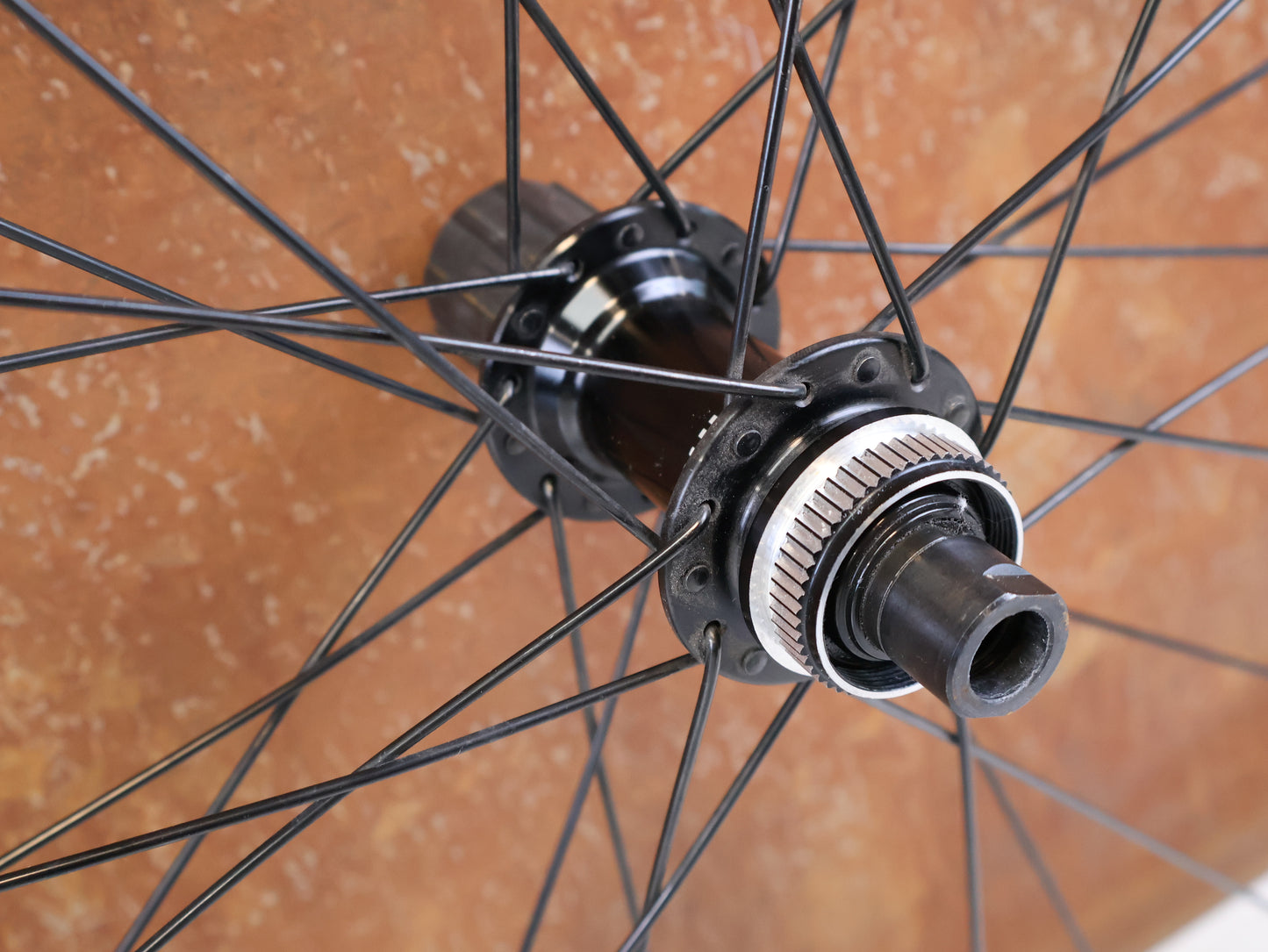 SHIMANO WH-RS171 CL 28 ZOLL LAUFRADSATZ CENTERLOCK / ROAD GRAVEL