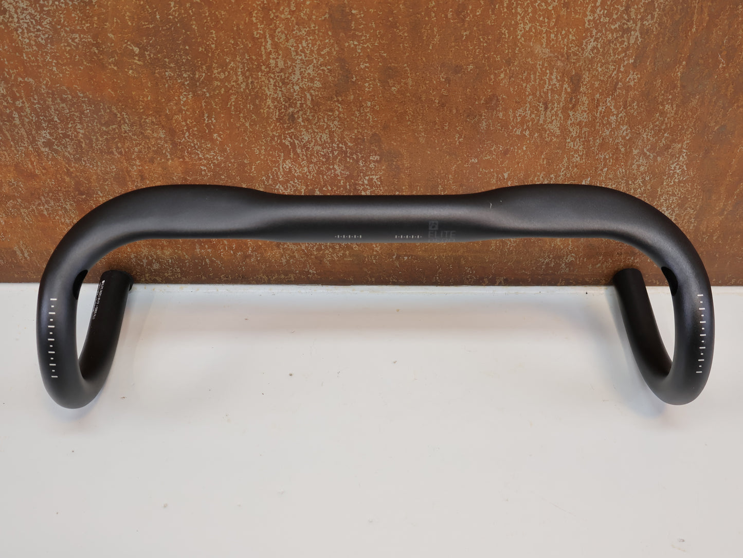 BONTRAGER ELITE AERO VR-CF LENKER / 400 MM / ALUMINIUM / AERO