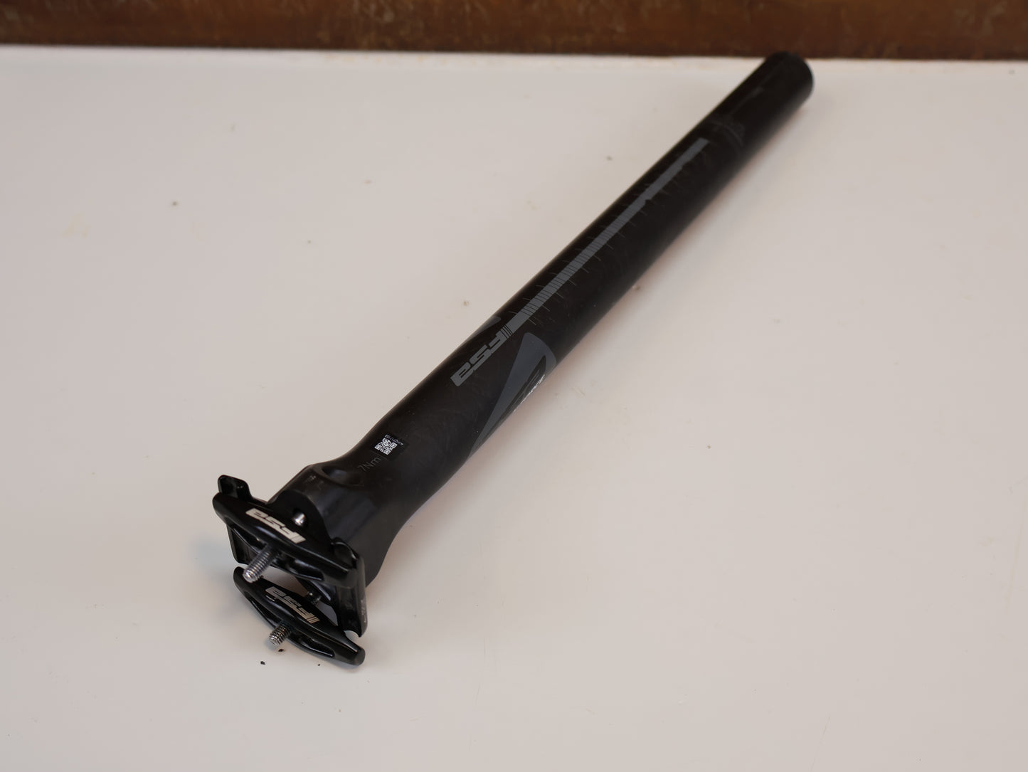 FSA K-FORCE CARBON SATTELSTÜTZE / 31.6 MM / 400 MM / 0 MM SETBACK / 211 G