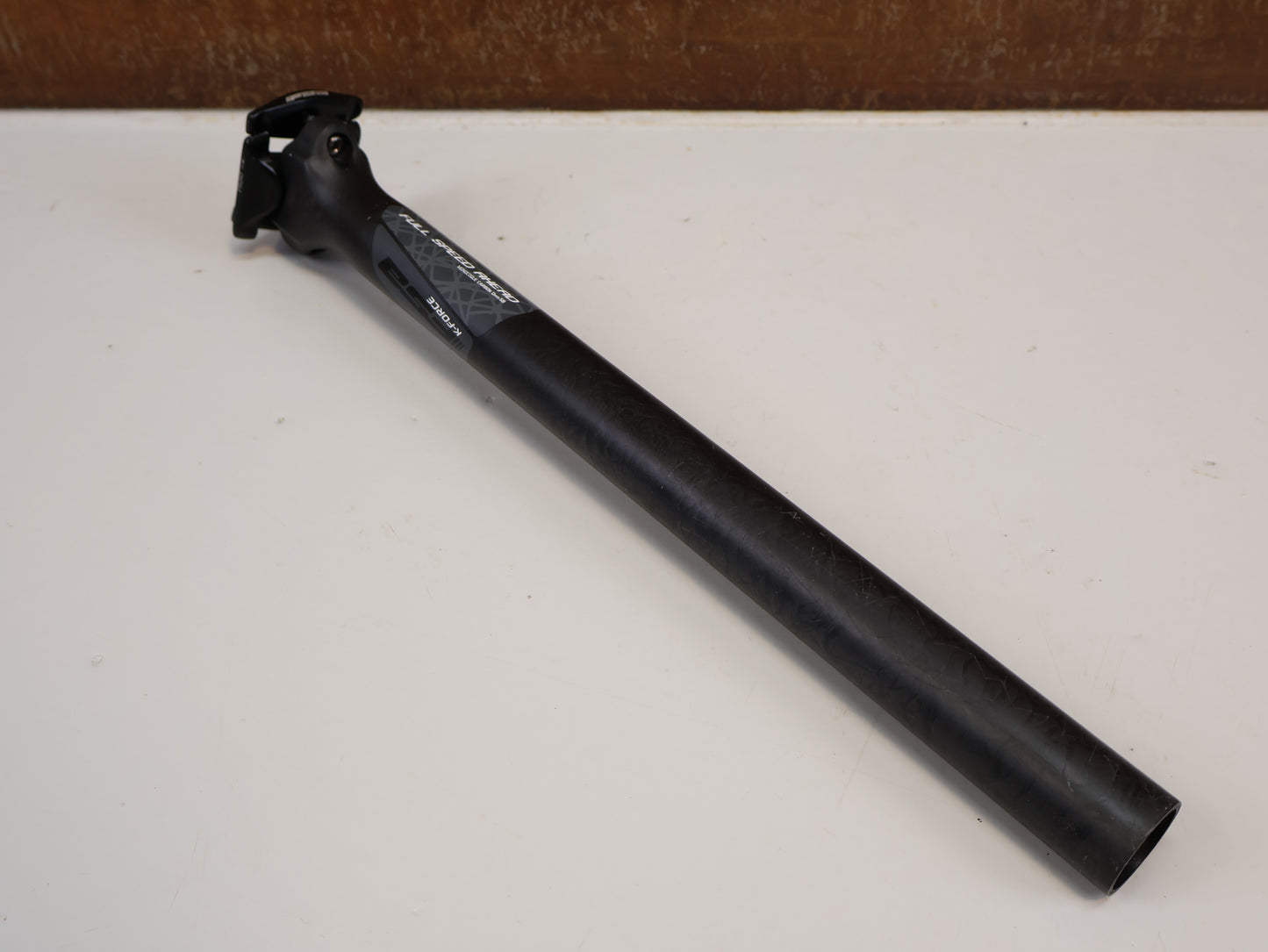 FSA K-FORCE CARBON SATTELSTÜTZE / 31.6 MM / 400 MM / 0 MM SETBACK / 211 G