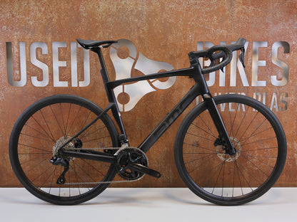BMC ROADMACHINE TWO / GRÖSSE 56 / SHIMANO 105 DI2 / CARBON BLACK