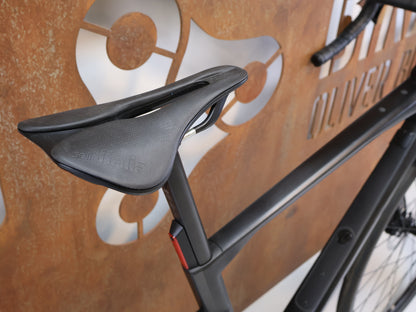 BMC ROADMACHINE TWO / GRÖSSE 56 / SHIMANO 105 DI2 / CARBON BLACK