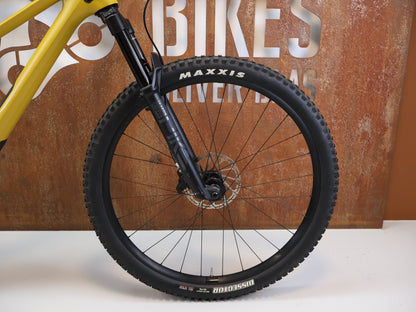 SCOR 2030 NX / GRÖSSE M/L / FULL CARBON / ROCKSHOX PIKE / NOT YELLOW