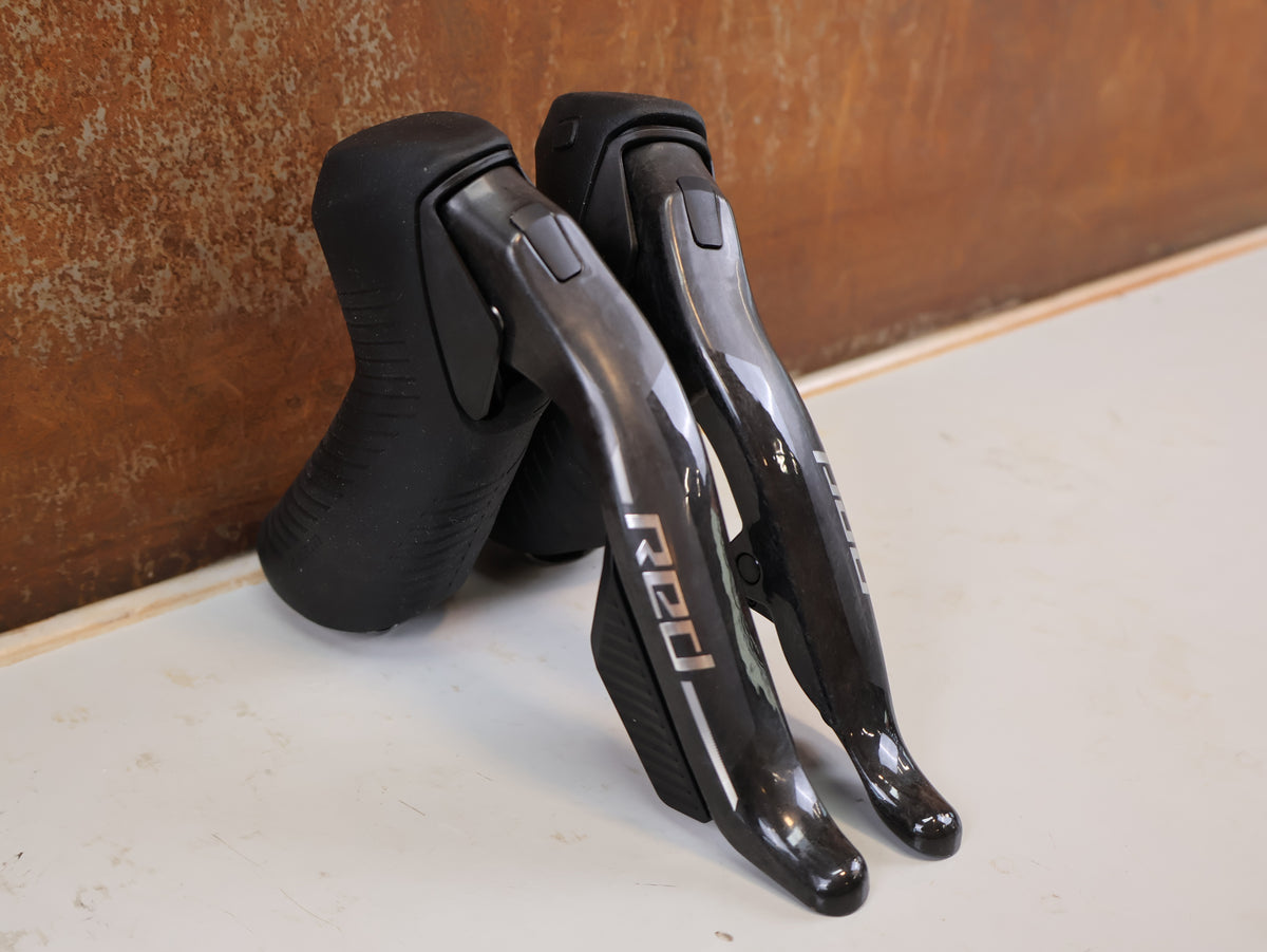 SRAM RED AXS E1 Schalt-Bremshebel Set Flatmount Scheibenbremse