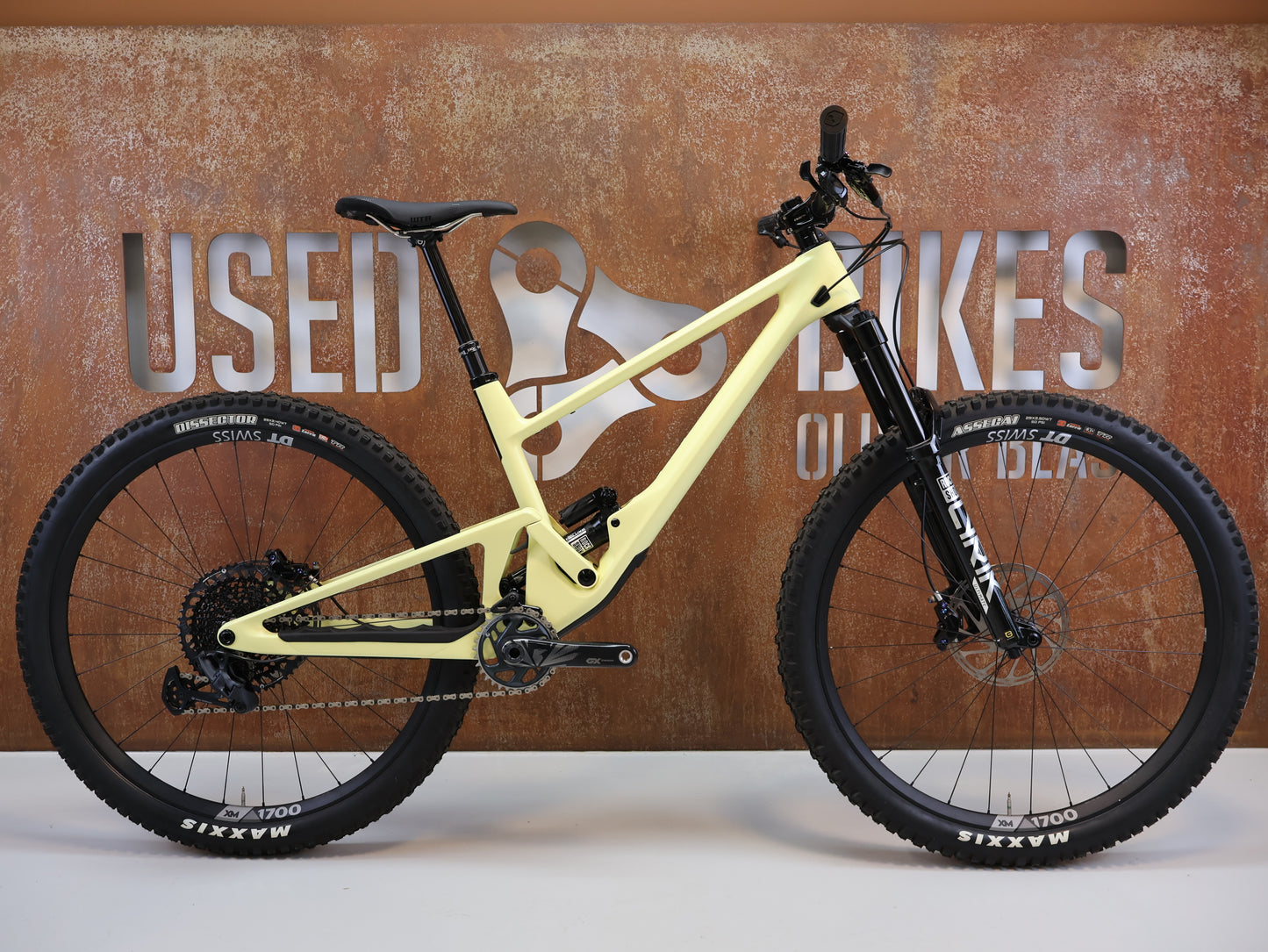 SCOR 4060 ST GX / GRÖSSE M / FULL CARBON / ROCKSHOX ULTIMATE / LEMON FROST