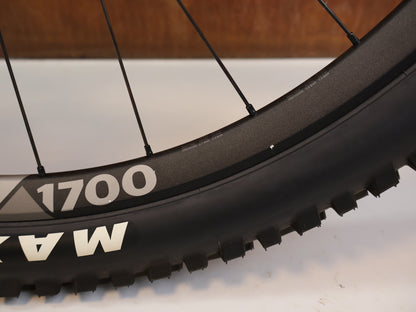 SCOR 4060 ST GX / GRÖSSE M / FULL CARBON / ROCKSHOX ULTIMATE / LEMON FROST