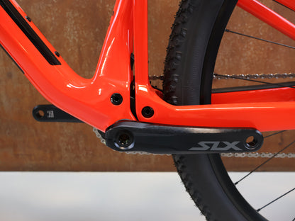 BMC FOURSTROKE 01 THREE / GRÖSSE M / FULL CARBON / ROCKSHOX SID / NEON RED