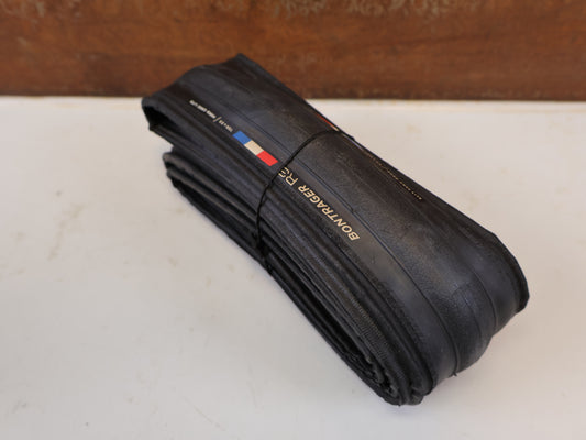 BONTRAGER R3 HARD CASE LITE RENNRADREIFEN 700X23MM