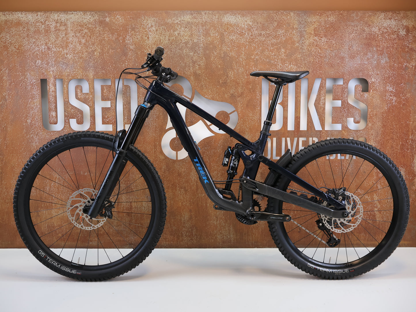 TREK SLASH 8 GEN 6 / GRÖSSE M / ALPHA ALUMINIUM / SHIMANO XT / MULLET